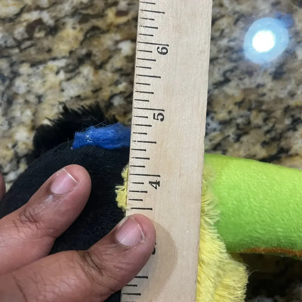 ZippyPaws Cake Bark Todd‎ The Tropical Toucan Squeaky Dog Toy Lot